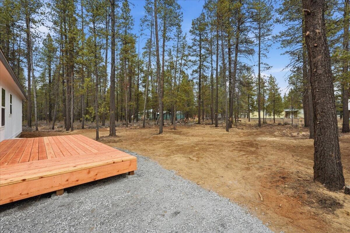 Photo of 52710 Oak Drive 25 of 27