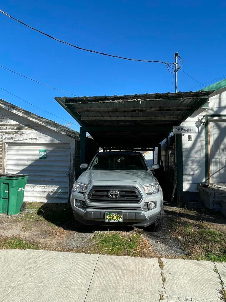 Photo of 905 Prospect 4 of 41