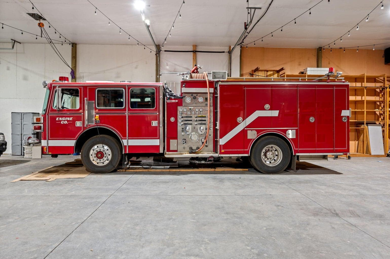 Photo of 16549 Wayne 2 of 44