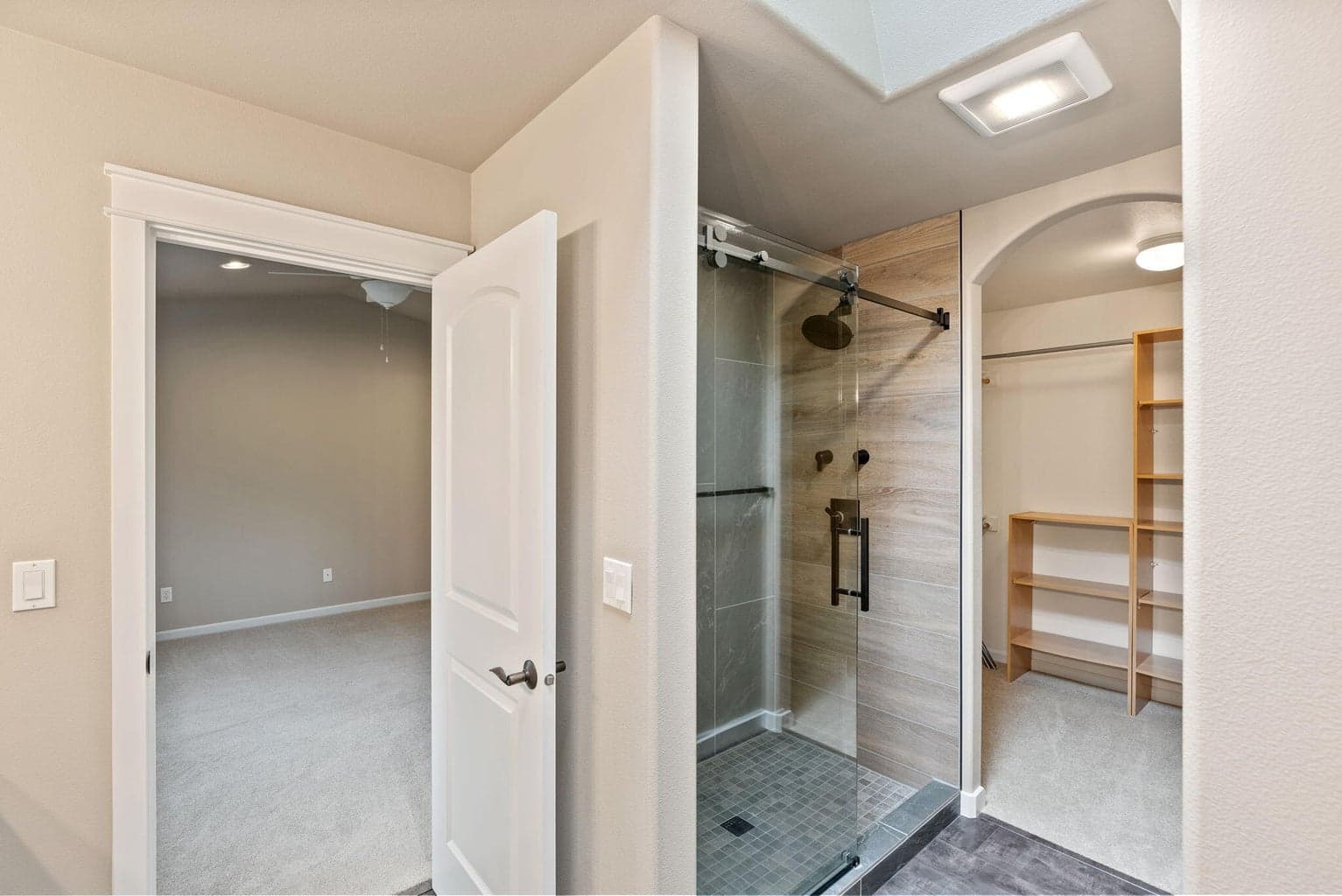 Photo of 20939 Blue Bush Court 13 of 29