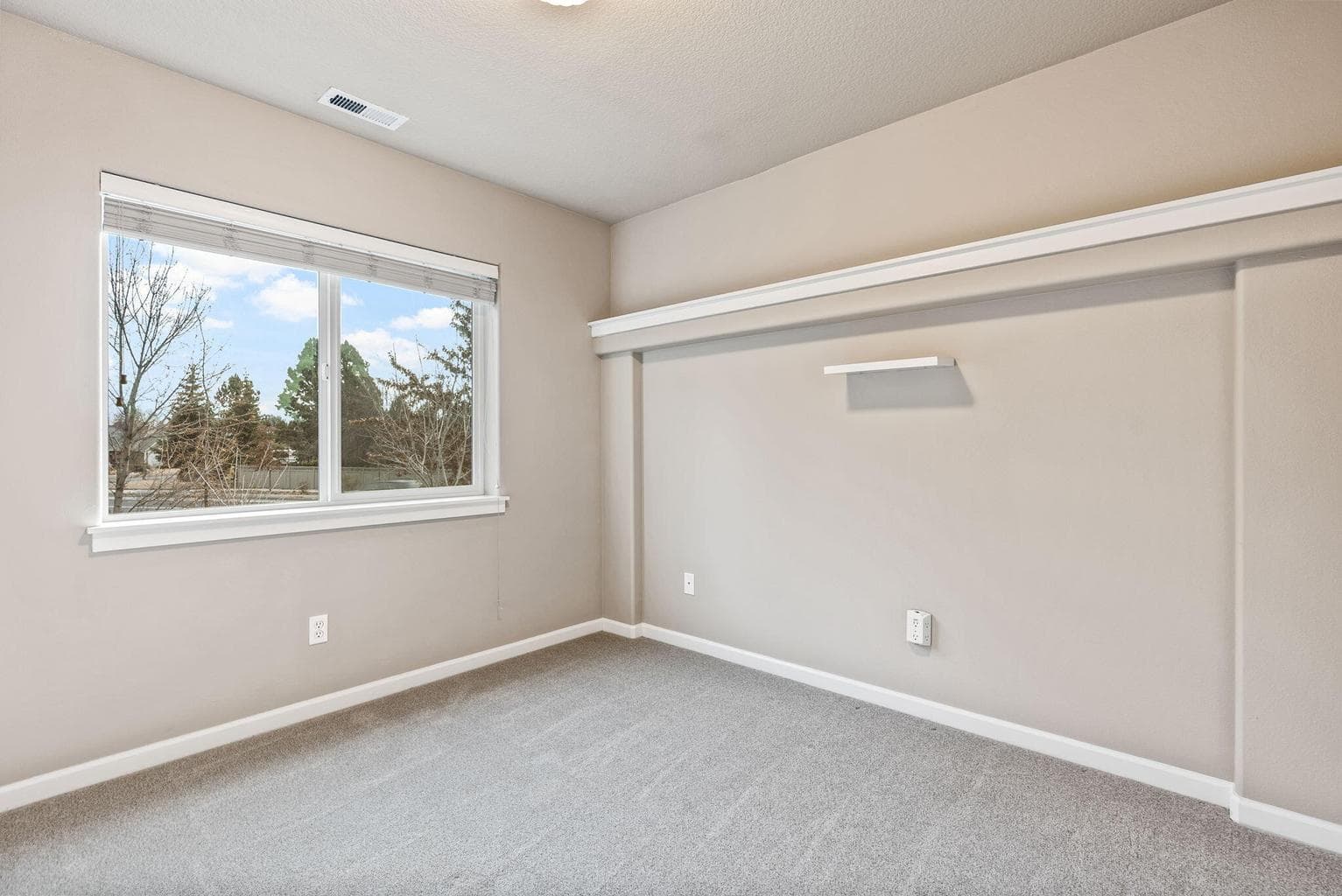 Photo of 20939 Blue Bush Court 20 of 29
