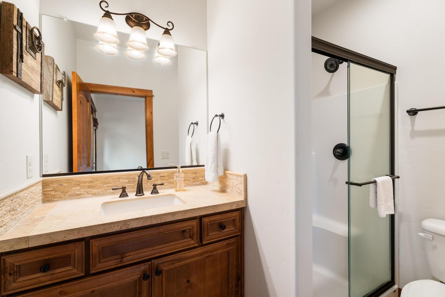 Photo of 56564 Caldera Springs Court 21 of 31