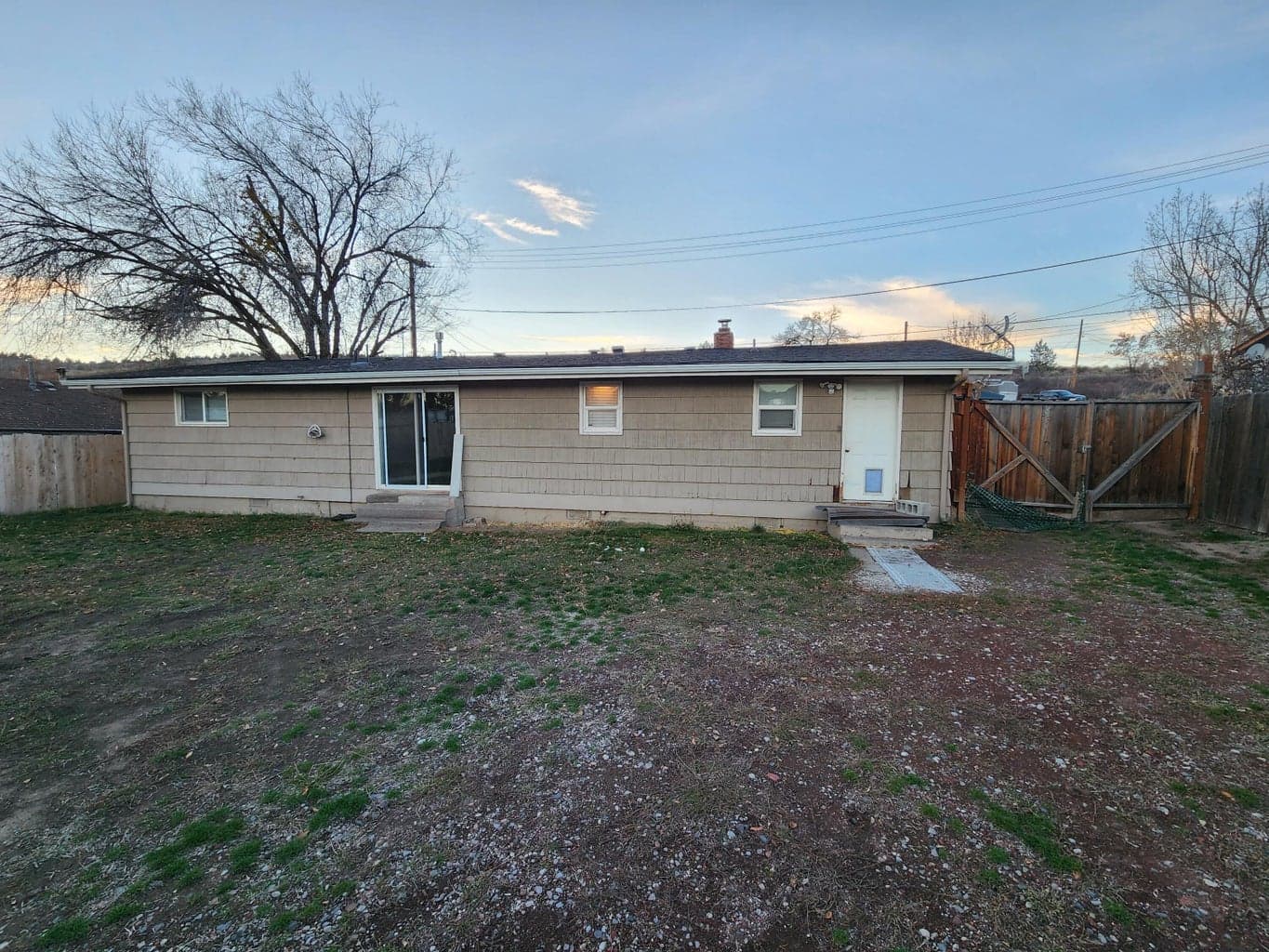 Photo of 825 California 2 of 22