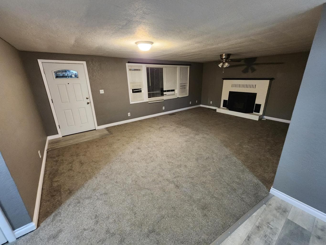 Photo of 825 California 5 of 22