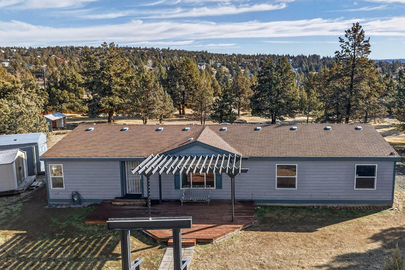 Photo of 14161 Ridge 1 of 55