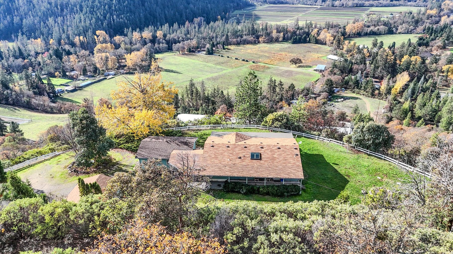 Photo of 362 Humbug Creek 2 of 49