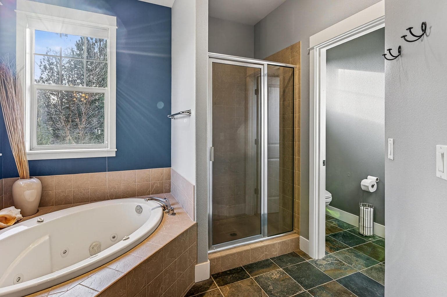 Photo of 2729 NW Havre Court 30 of 48