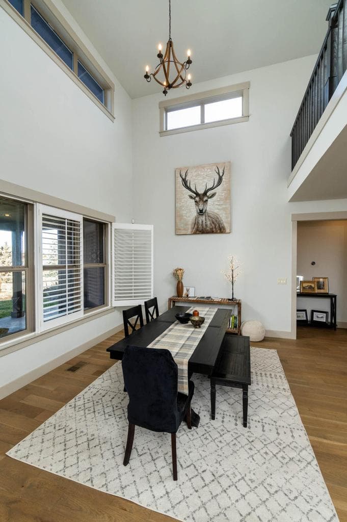 Photo of 17391 Chaparral 4 of 39