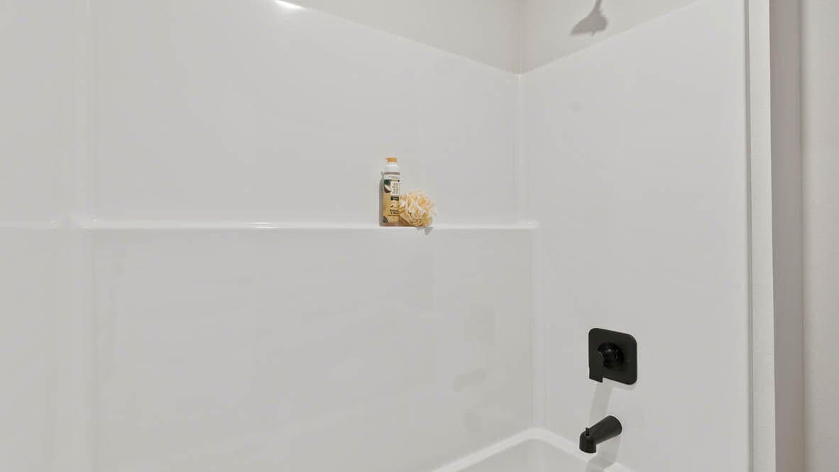 Photo of 21544 SE Etna Place 33 of 36