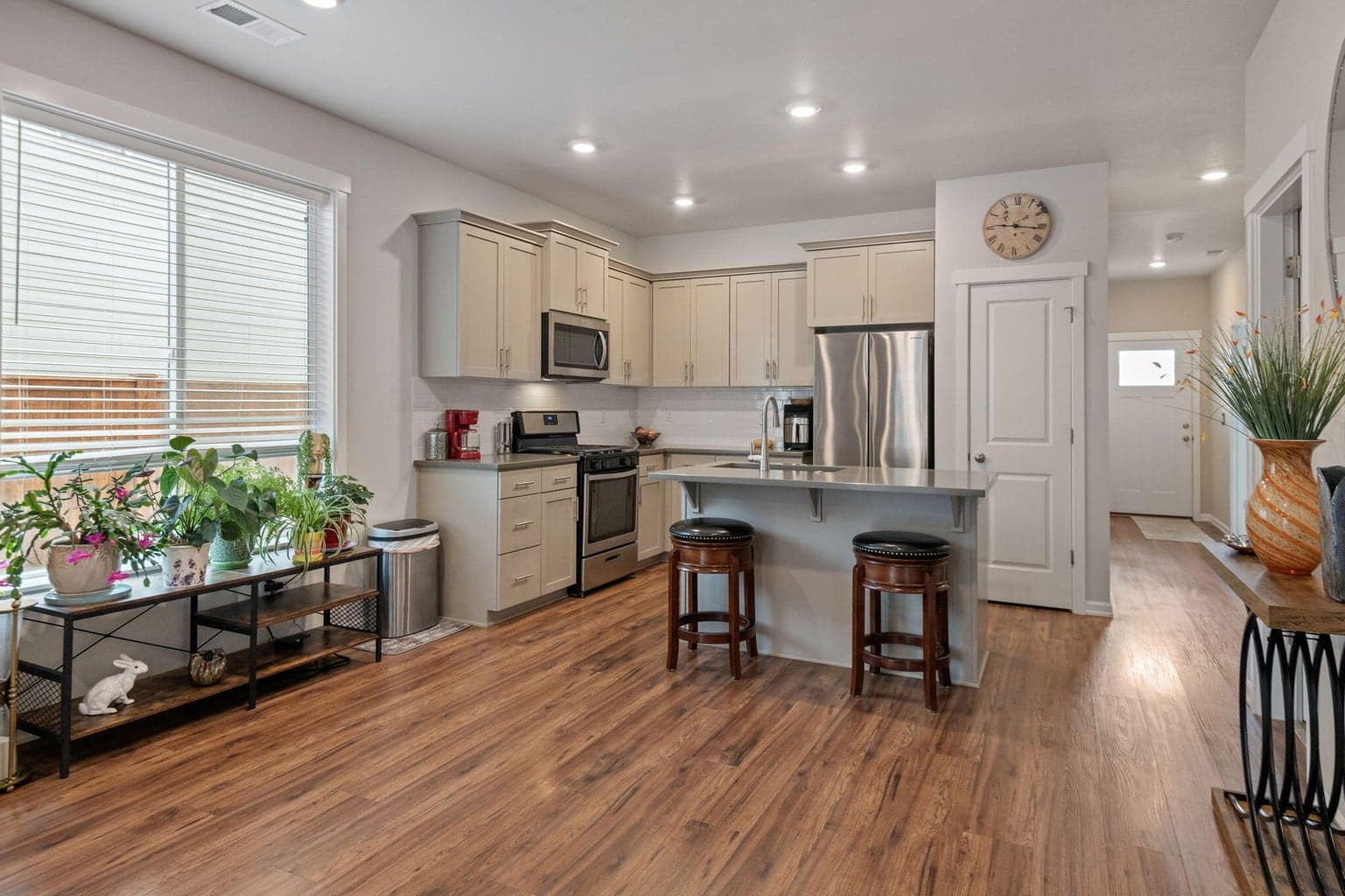 Photo of 16610 Pine Creek 4 of 28