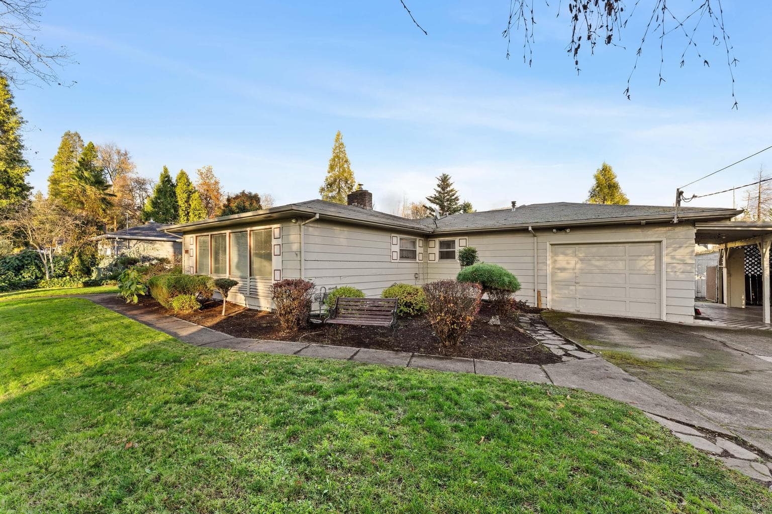 Photo of 1021 Conklin 5 of 37