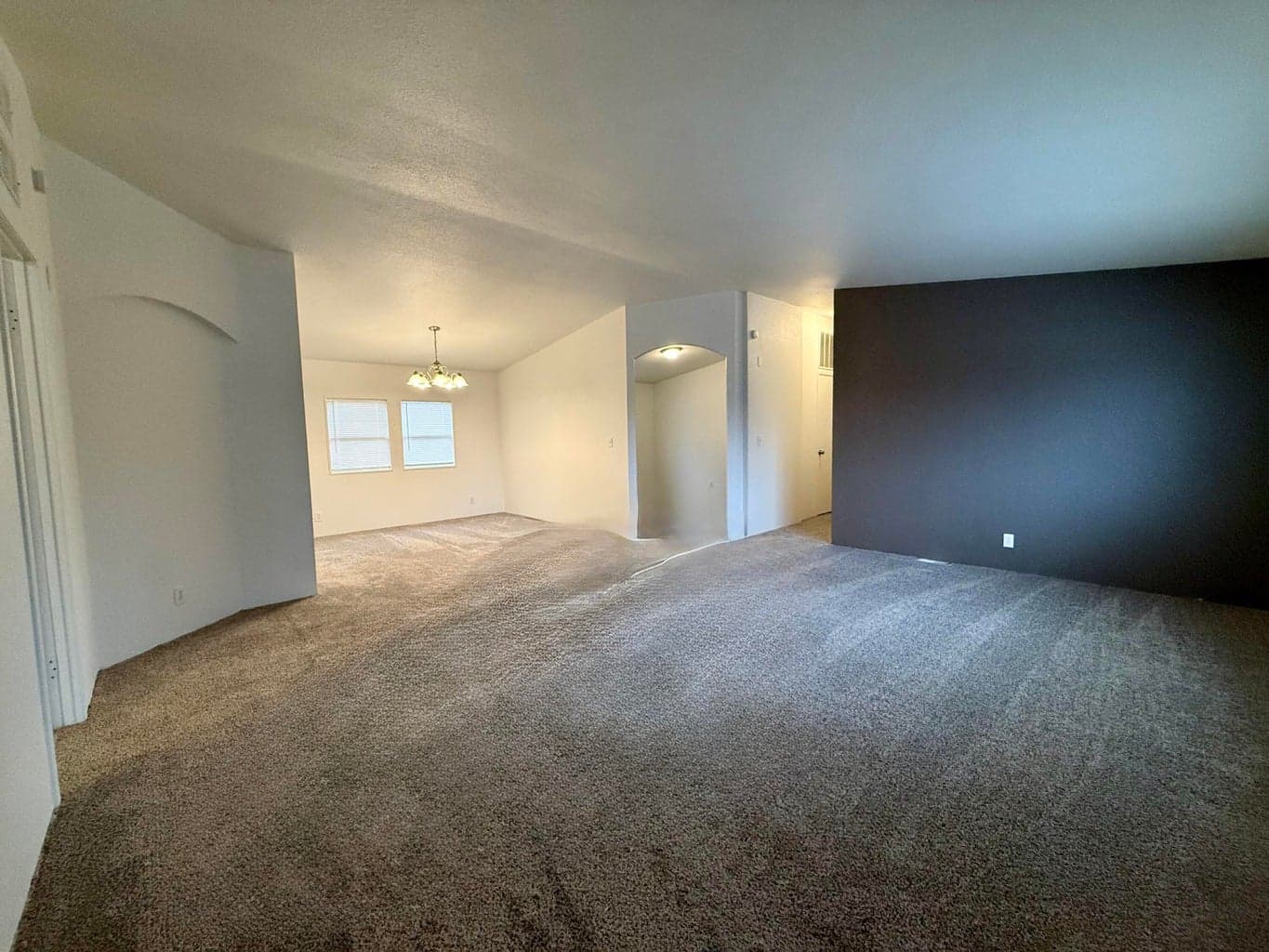 Photo of 470 10th 3 of 22