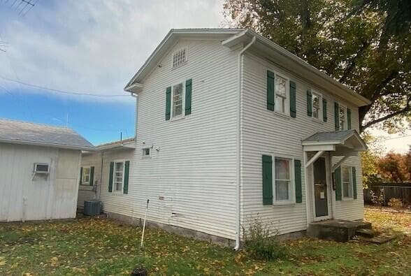 Photo of 3358 Bursell 3 of 9