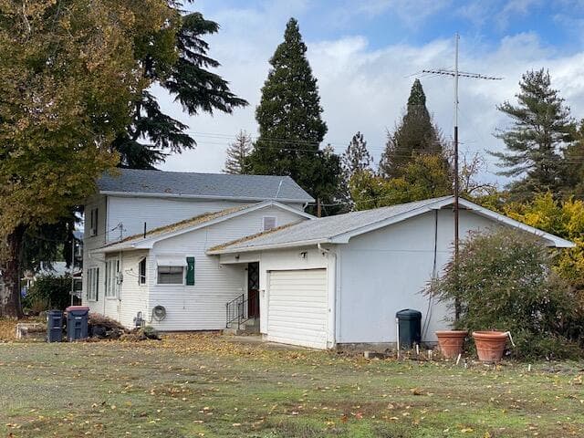 Photo of 3358 Bursell 4 of 9