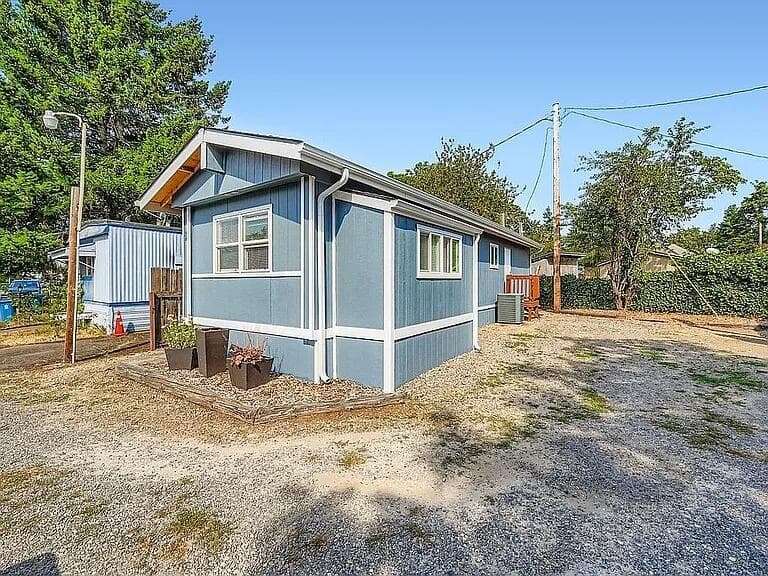 7227 Flavel, Portland, 97206