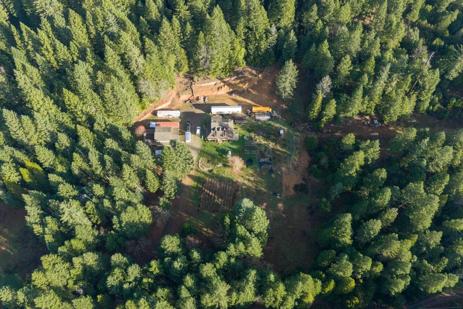 Photo of 601 McMullen Creek 2 of 42