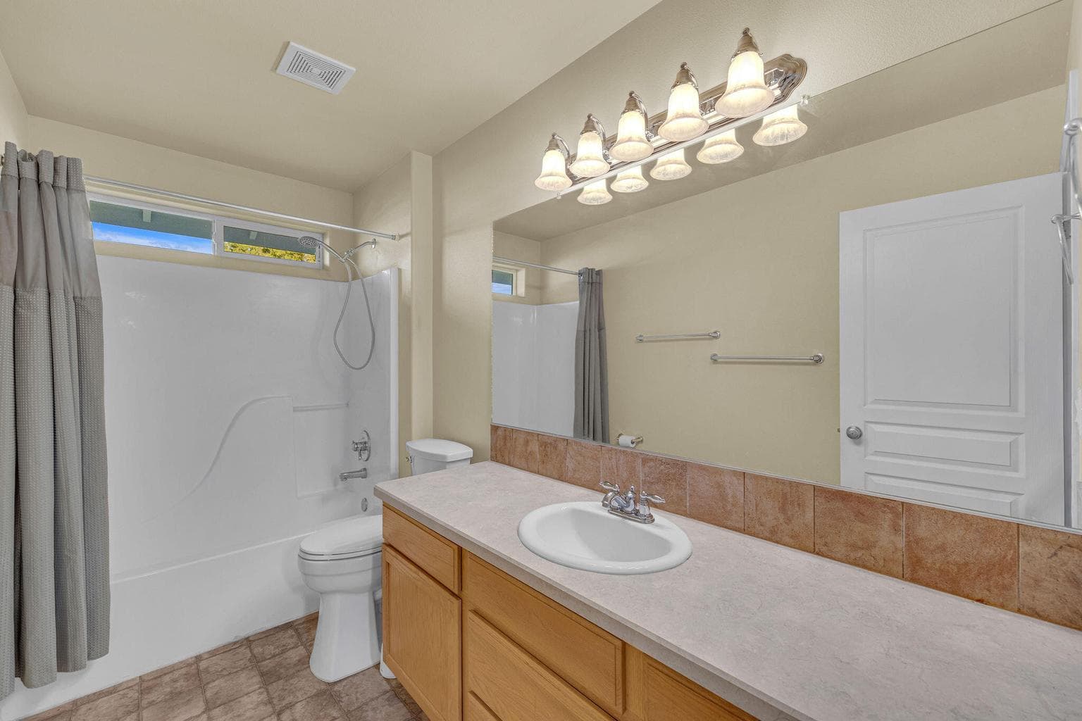 Photo of 20874 Covey Court 28 of 40