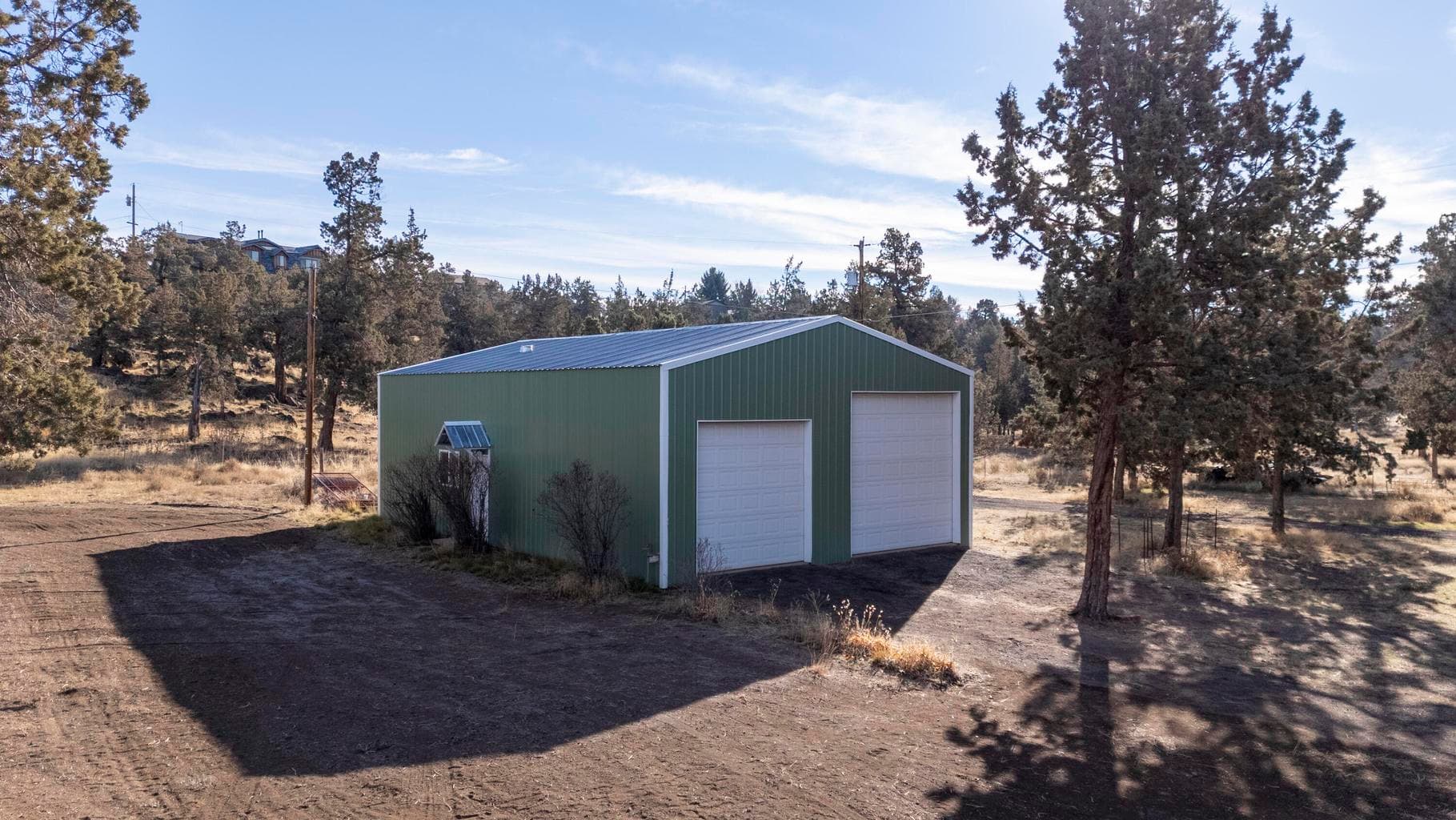 Photo of 2350 NW Rimrock Loop 30 of 45