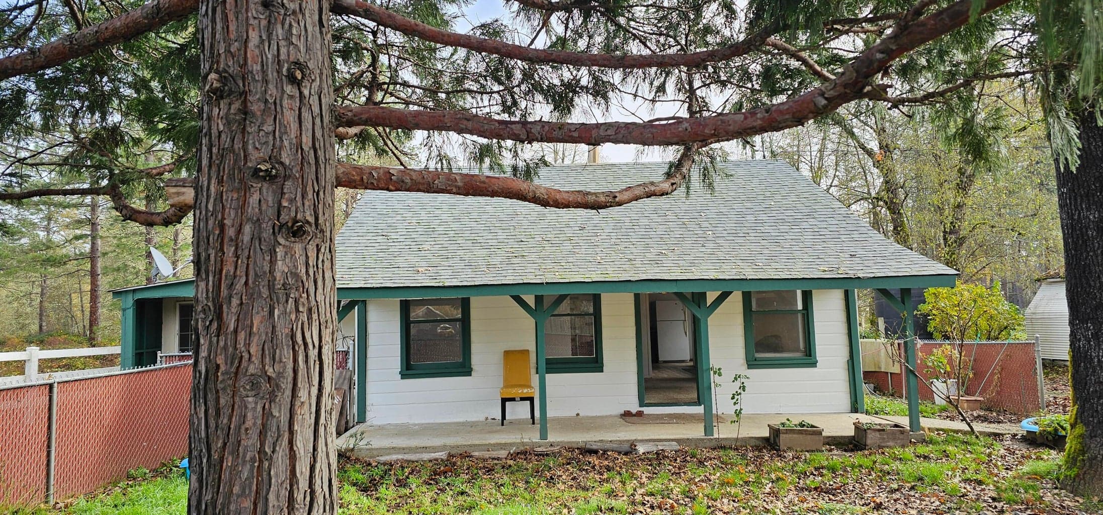 Photo of 1411 Rockydale 5 of 29