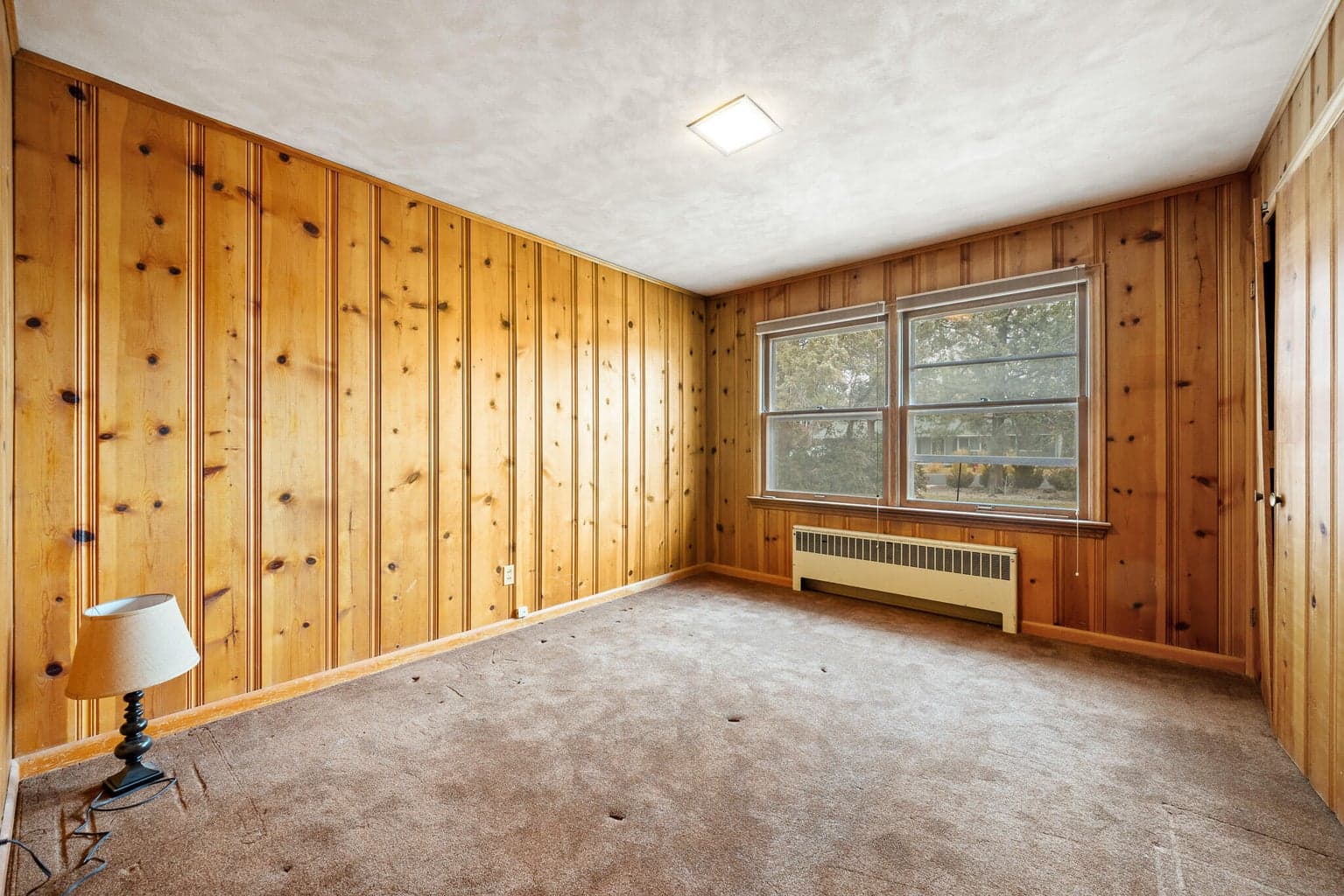 Photo of 1123 NW Canyon Drive 8 of 19