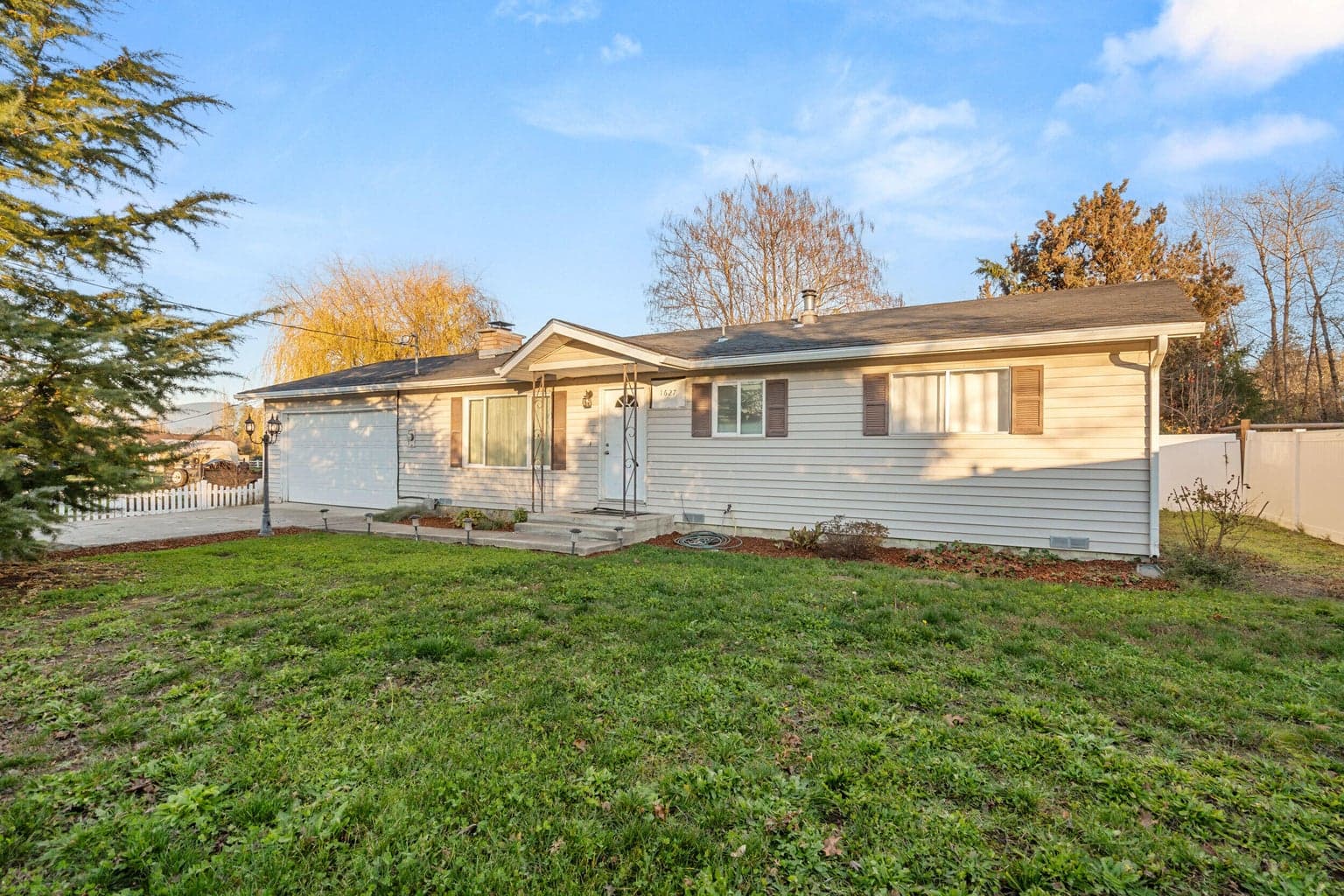 Photo of 1627 Southgate 3 of 49