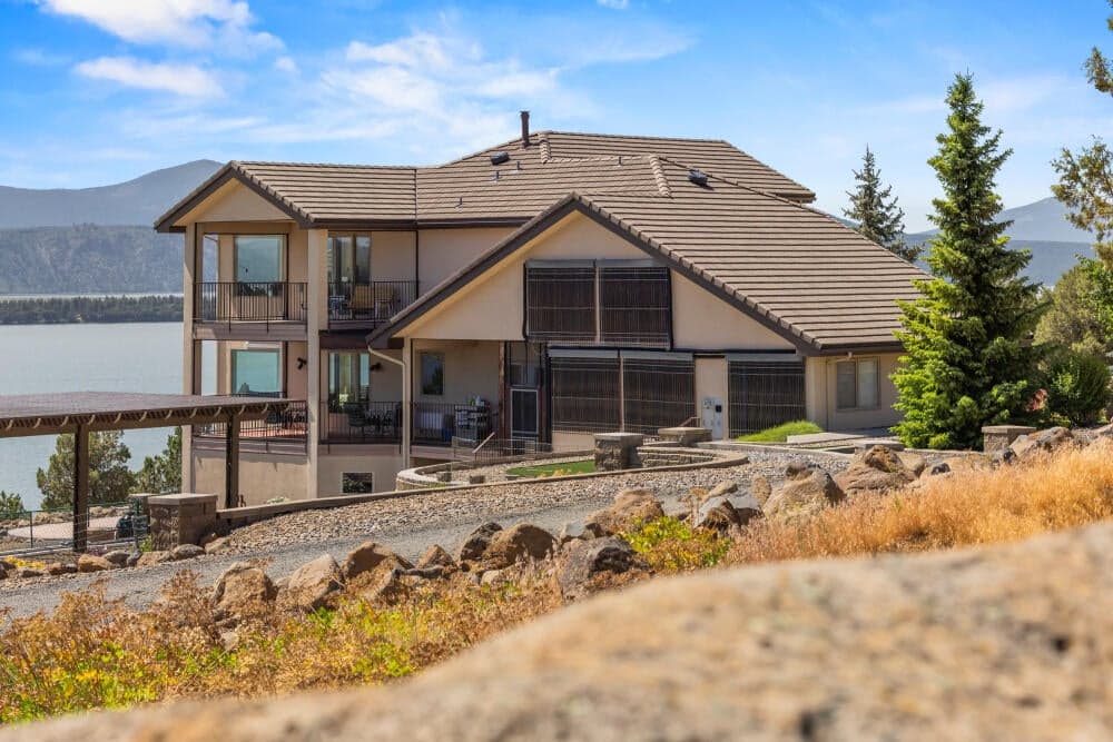 Photo of 5976 Sunset Ridge 2 of 98