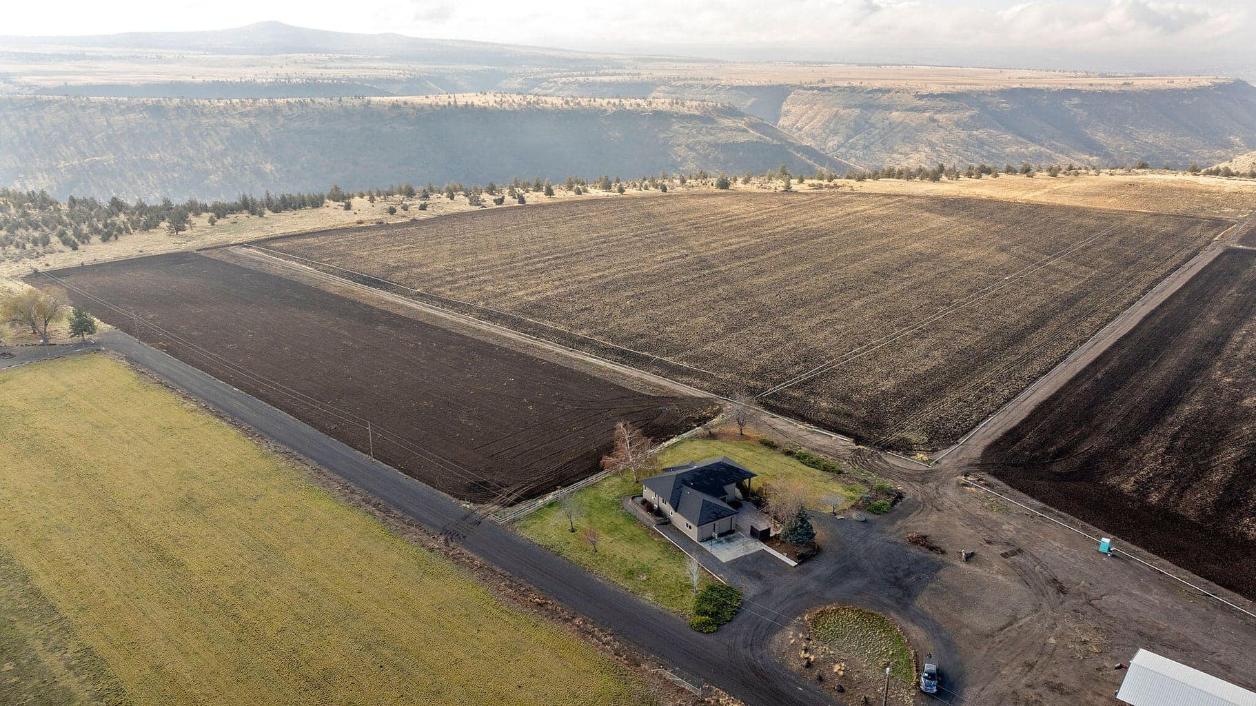 Photo of 2490 NW Deschutes Drive 52 of 92