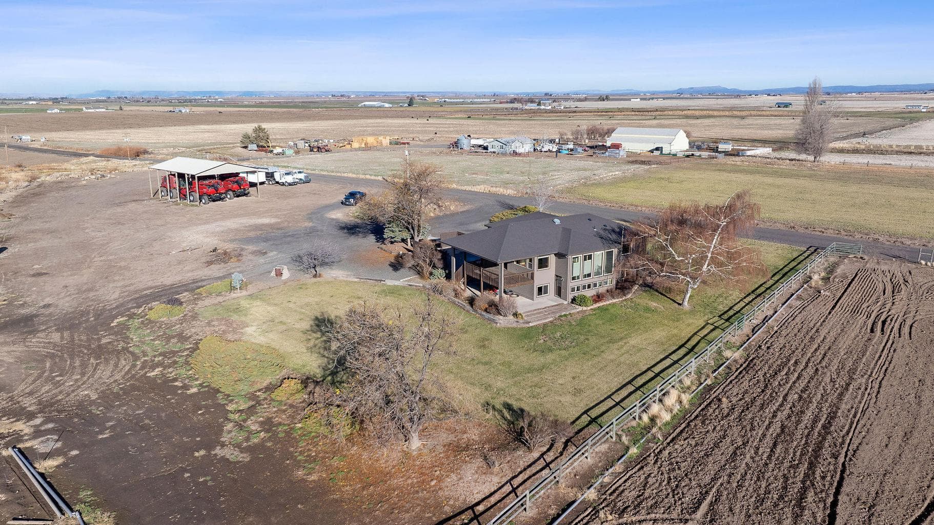 Photo of 2490 NW Deschutes Drive 49 of 92