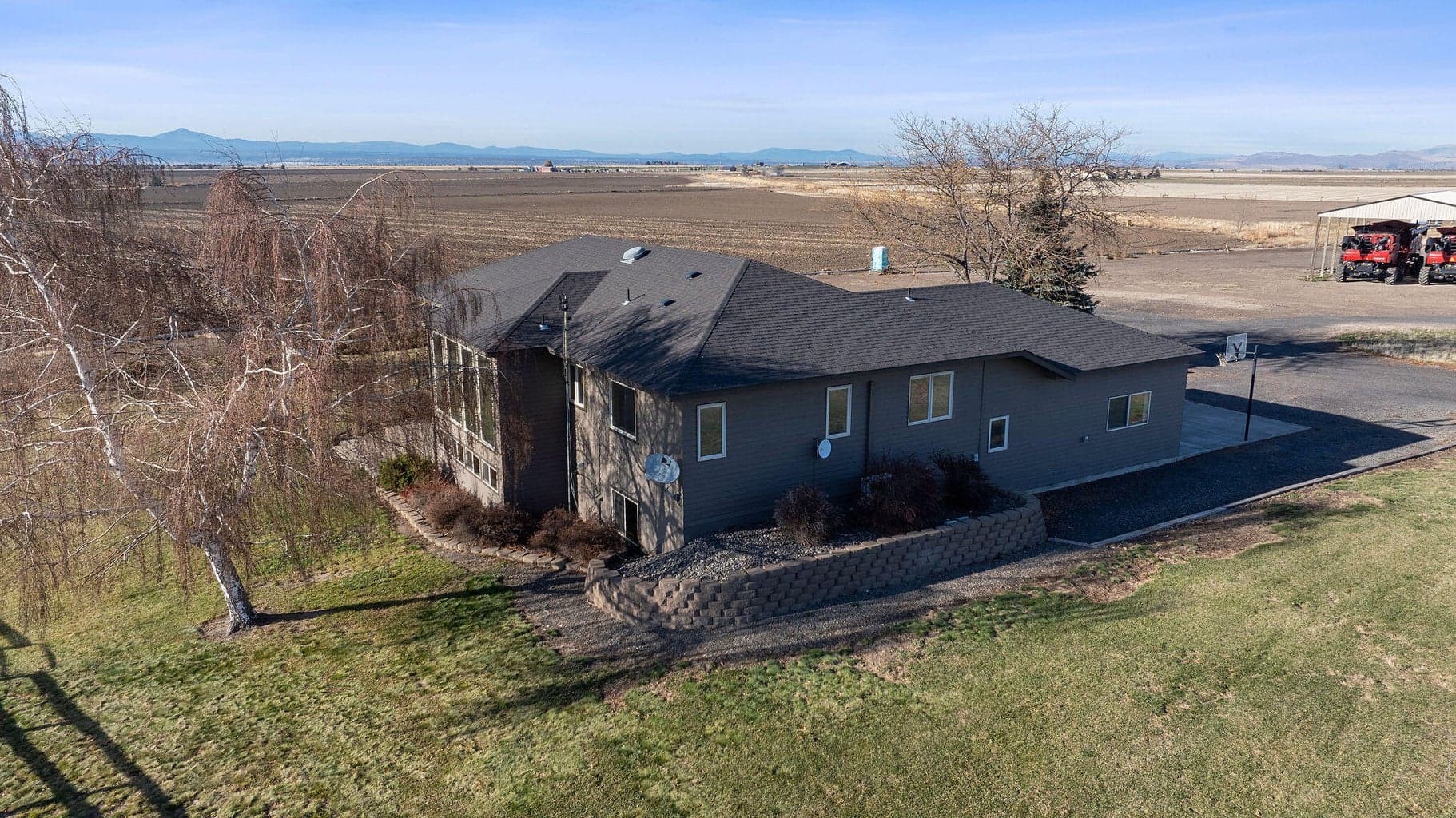 Photo of 2490 NW Deschutes Drive 45 of 92