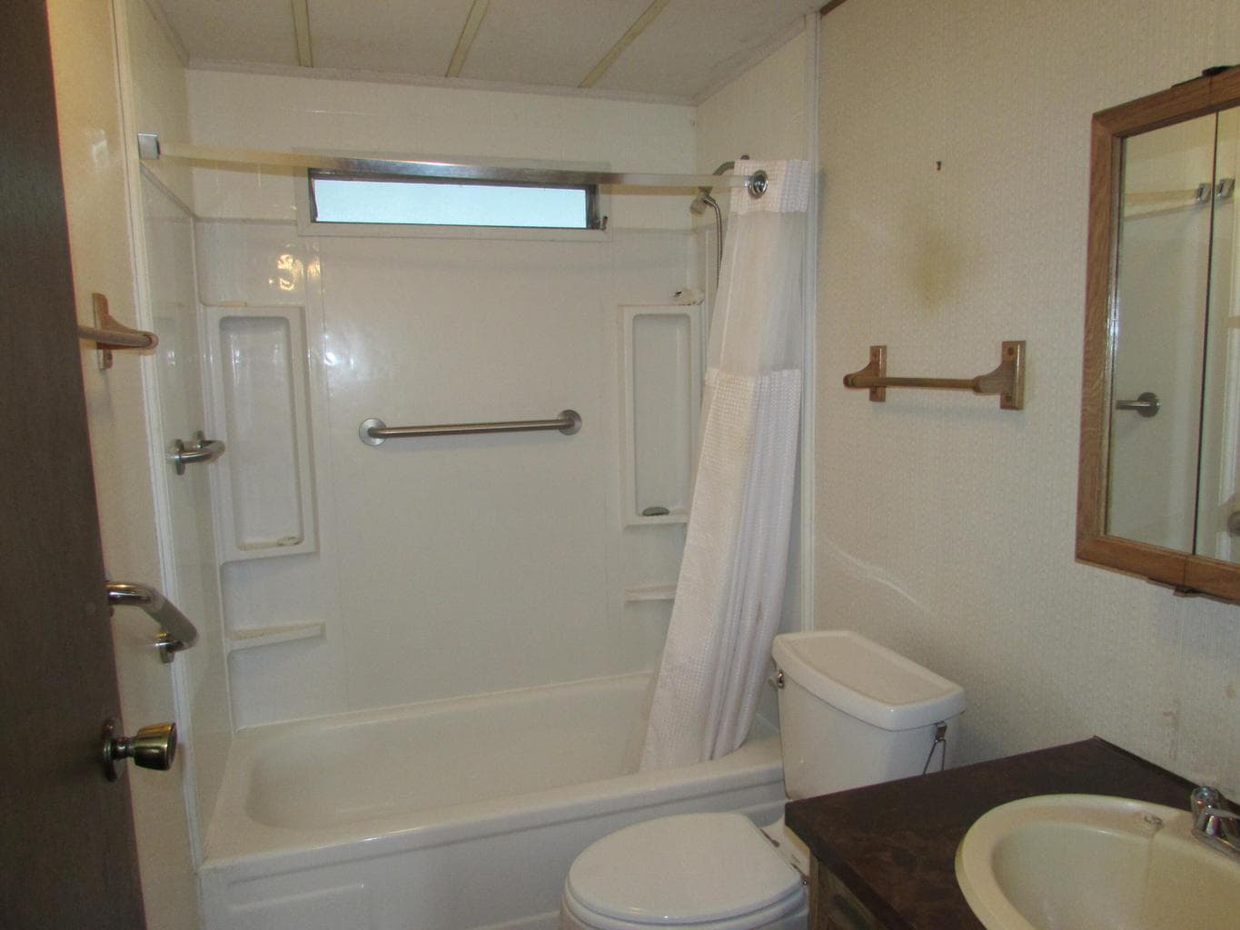 Photo of 2633 SW Obsidian Avenue 15 of 20