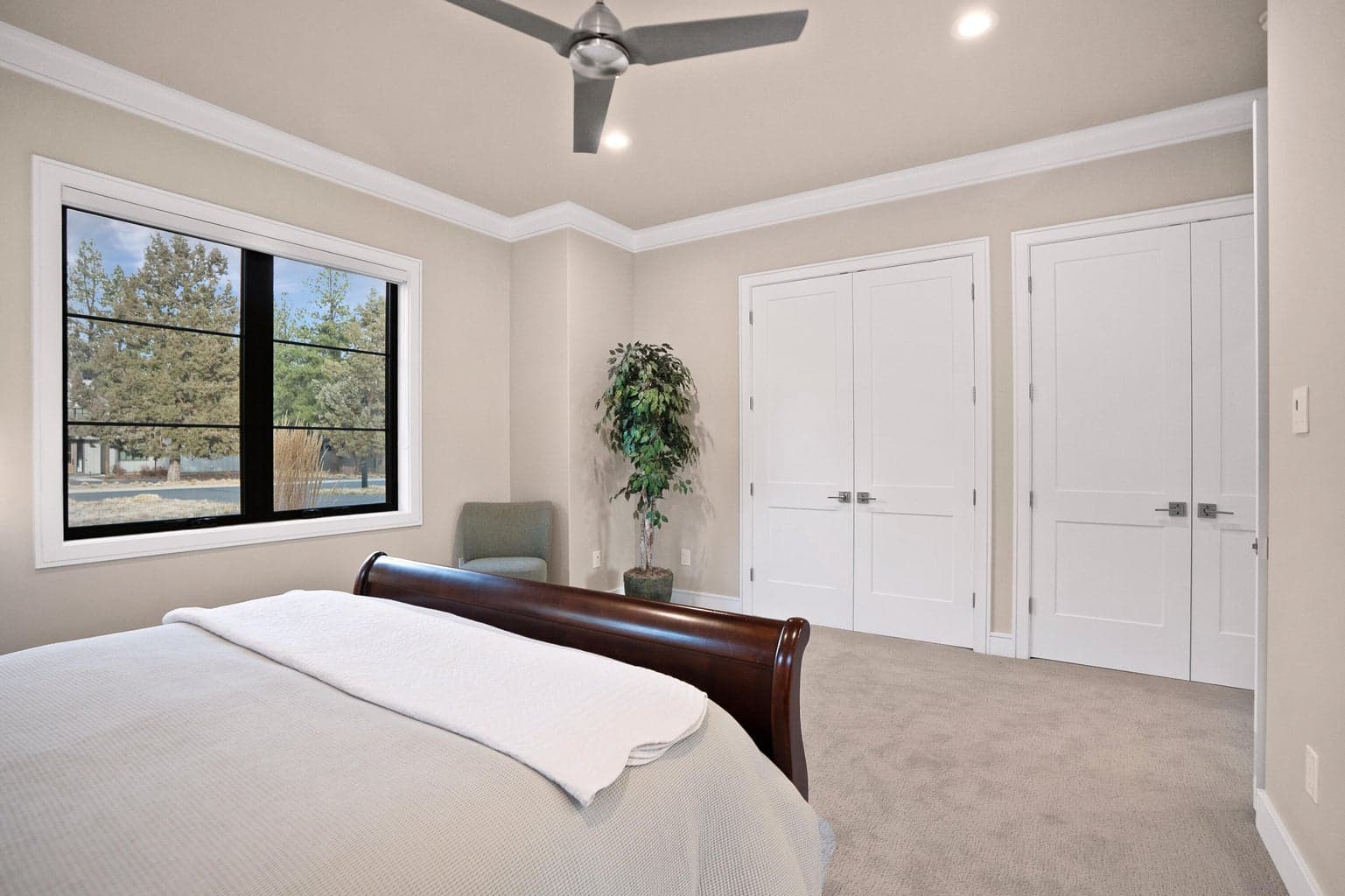 Photo of 61547 Hosmer Lake Drive 31 of 51