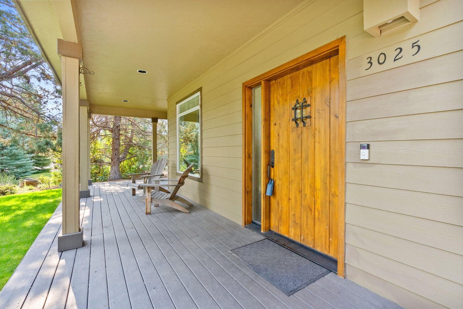Photo of 3025 NW Fairway Heights Drive 26 of 32