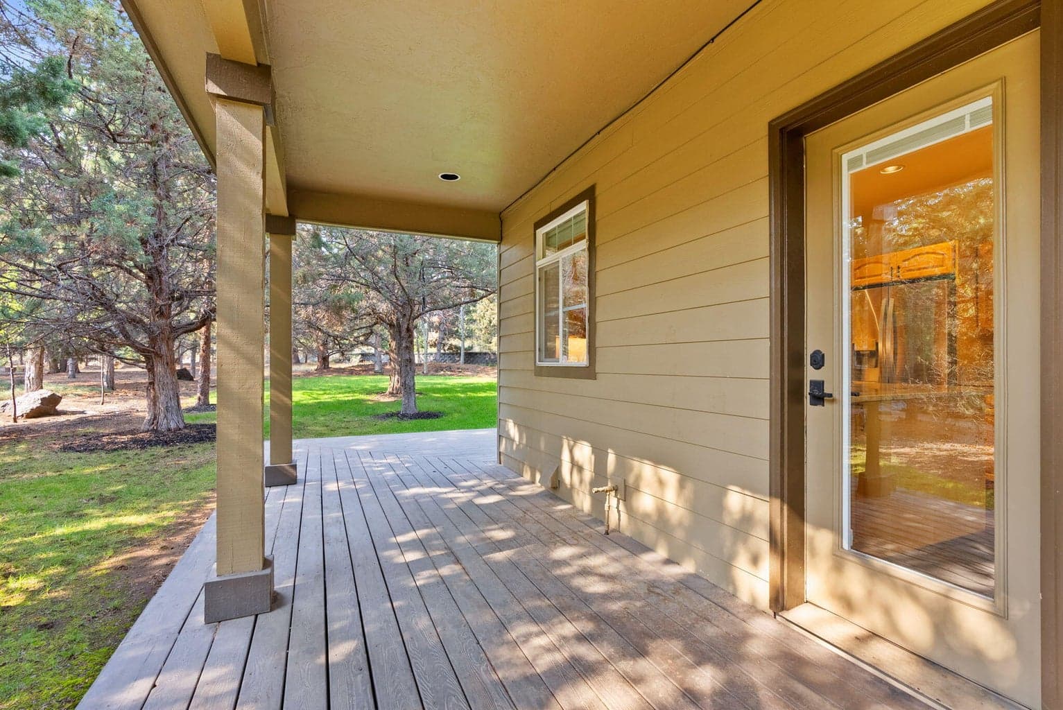 Photo of 3025 NW Fairway Heights Drive 29 of 32