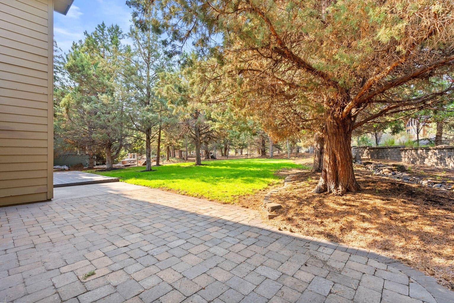 Photo of 3025 NW Fairway Heights Drive 31 of 32