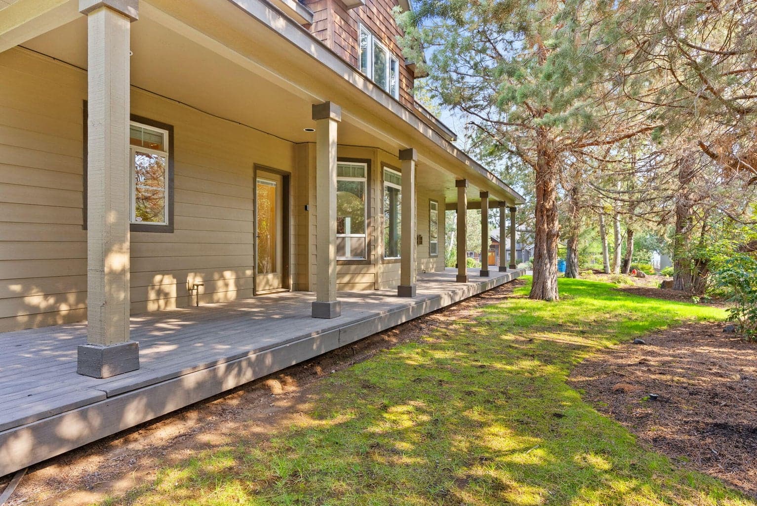 Photo of 3025 NW Fairway Heights Drive 28 of 32