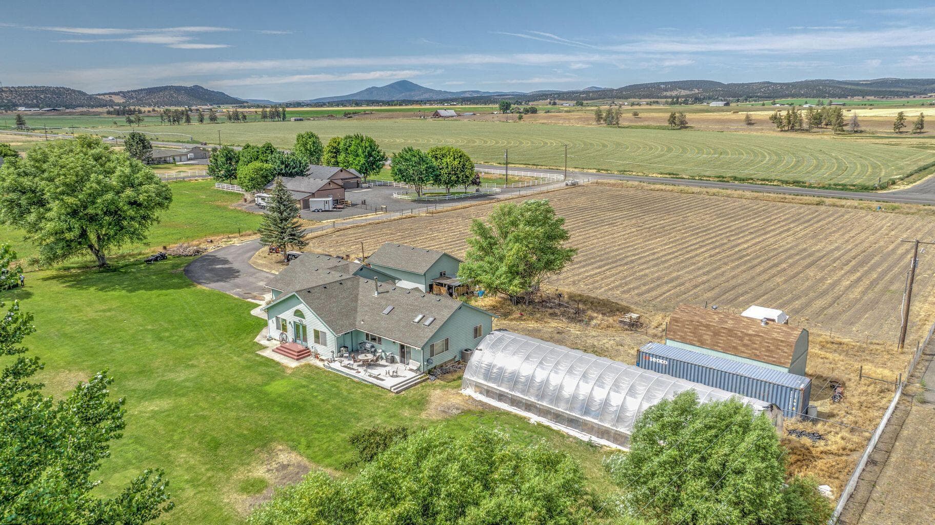 Photo of 7208 Ochoco 2 of 49