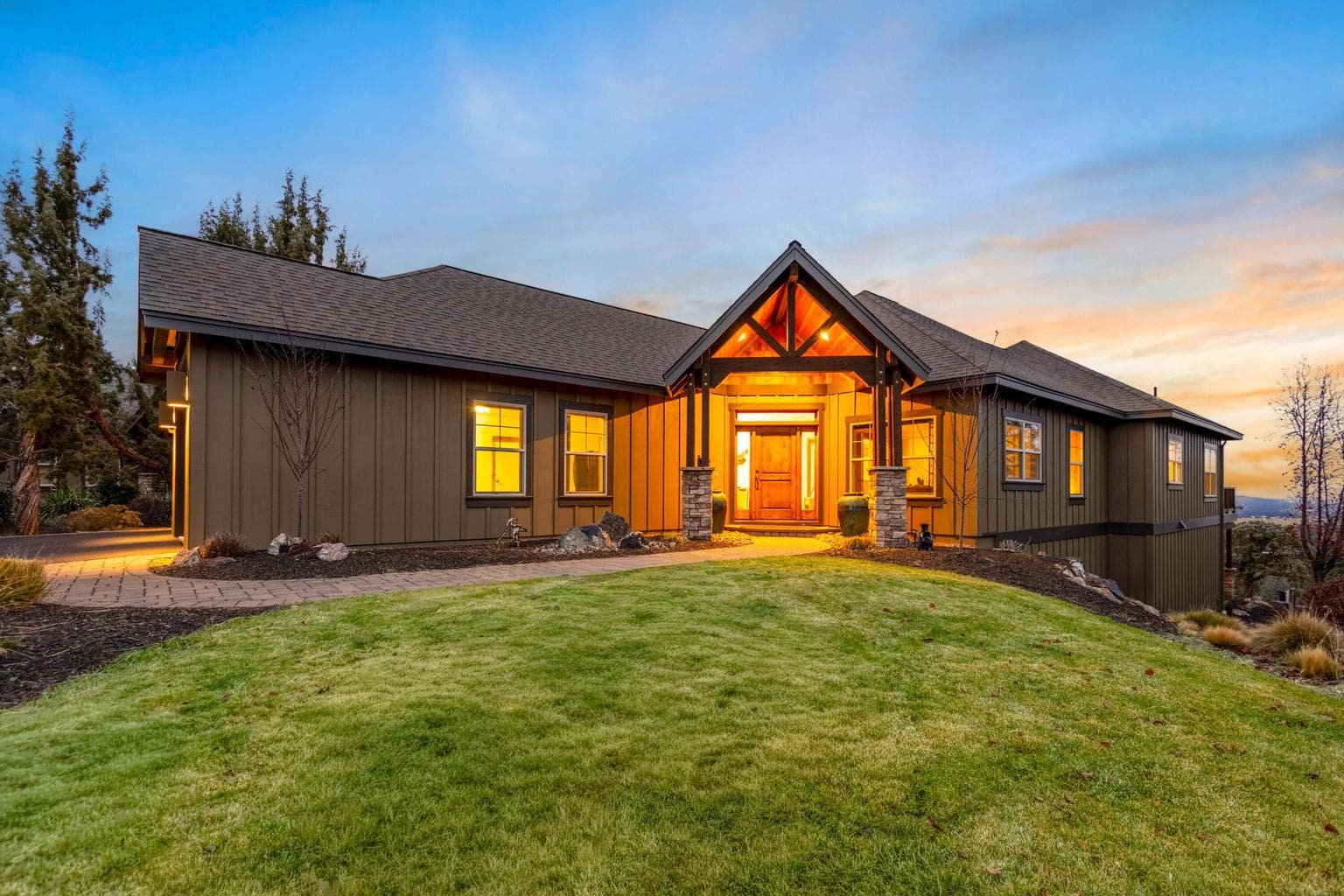 Photo of 360 Vista Rim 4 of 62
