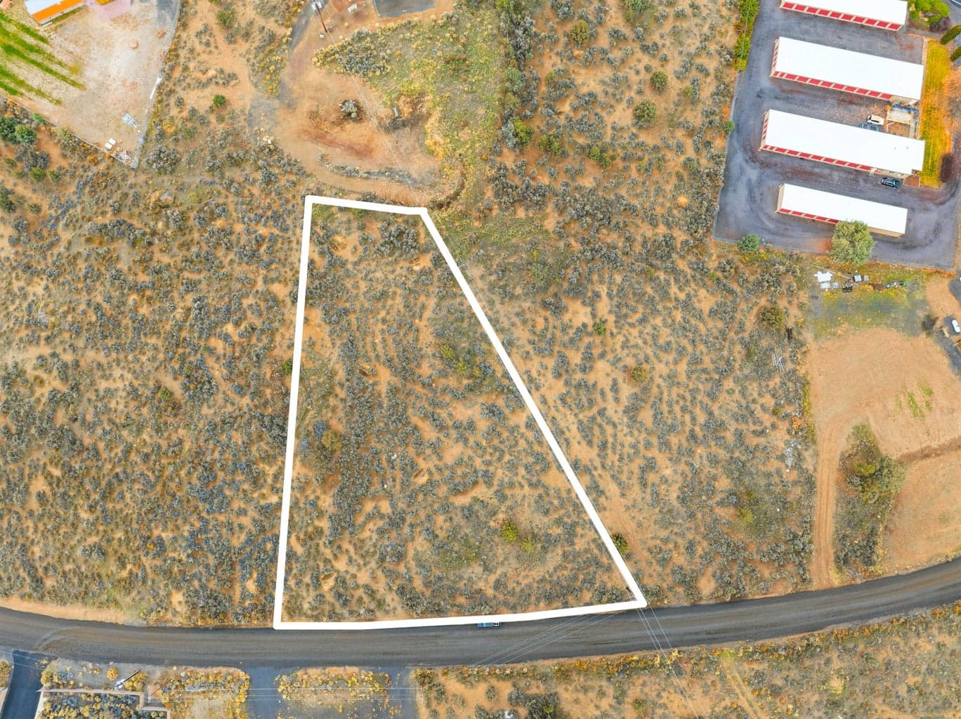 Business Circle, Terrebonne, 97760
