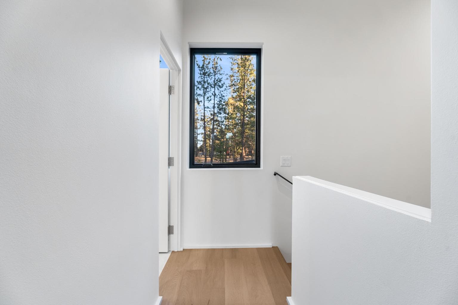 Photo of 653 W Sisters Park Drive 10 of 18