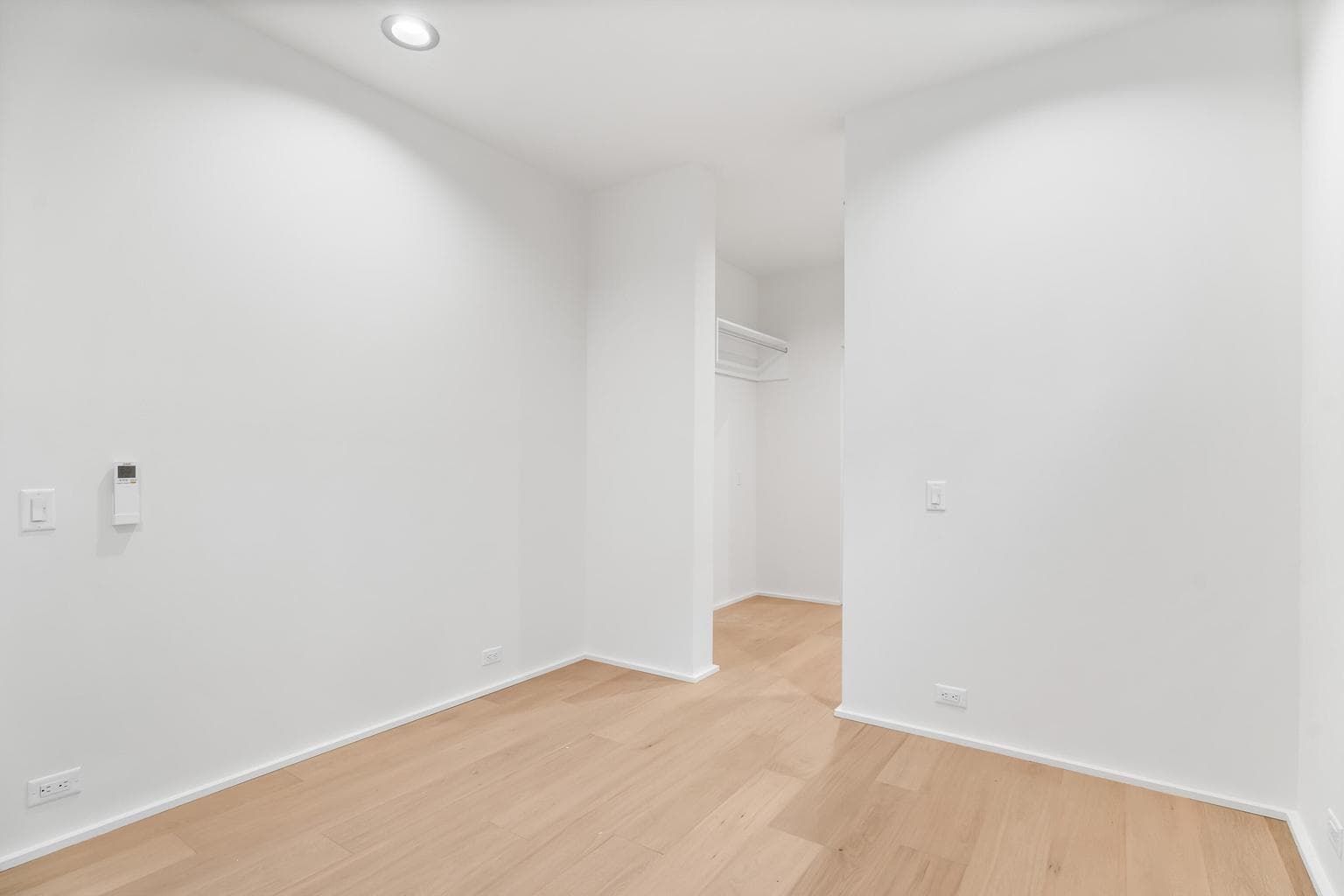 Photo of 653 W Sisters Park Drive 11 of 18
