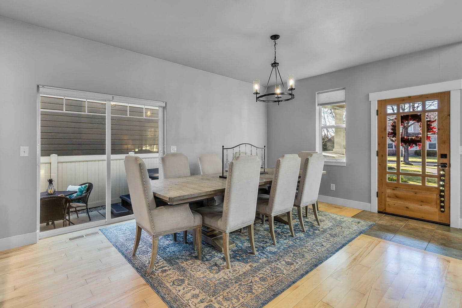 Photo of 920 NW 15th Street 11 of 35