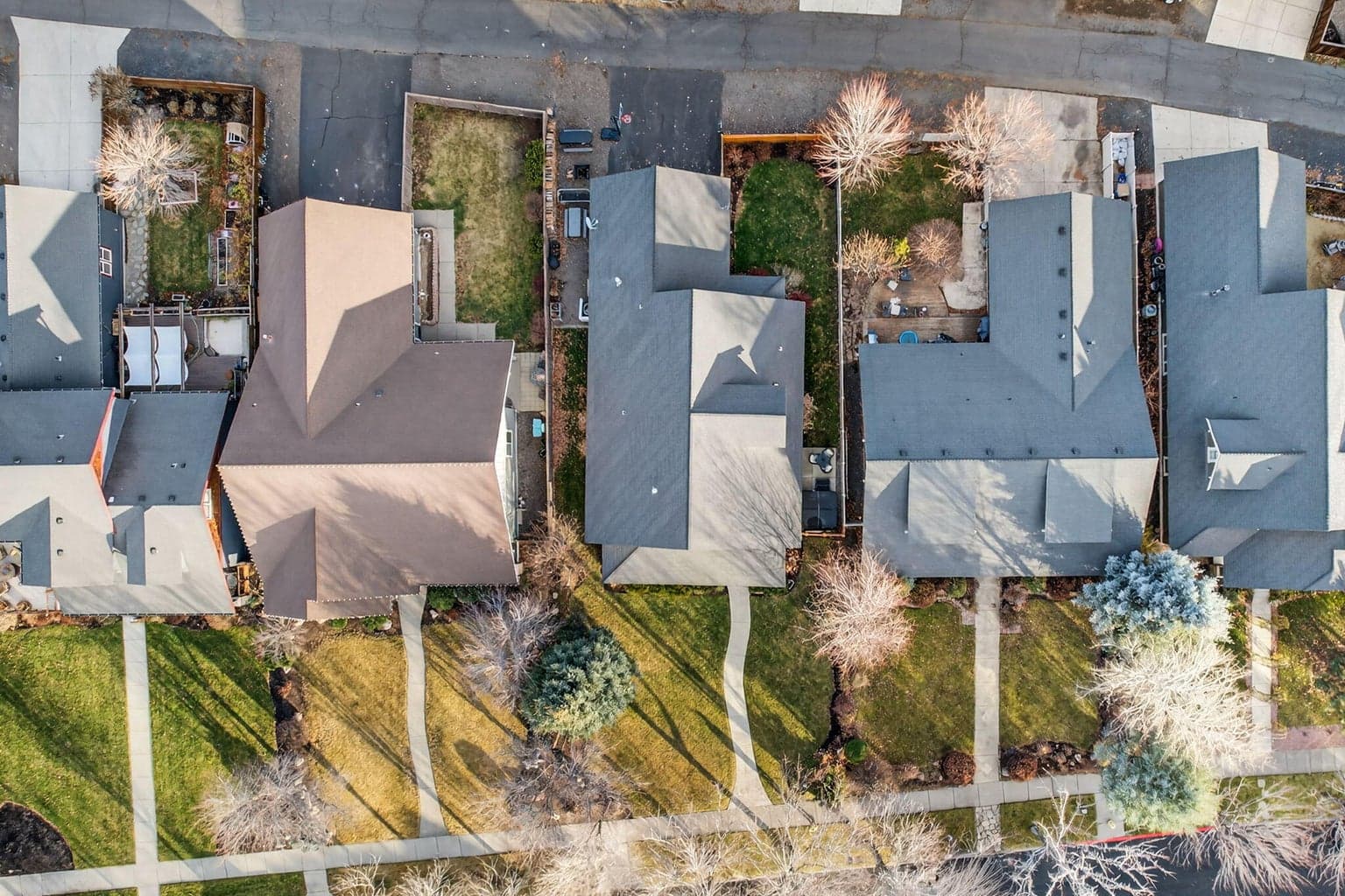 Photo of 920 NW 15th Street 34 of 35