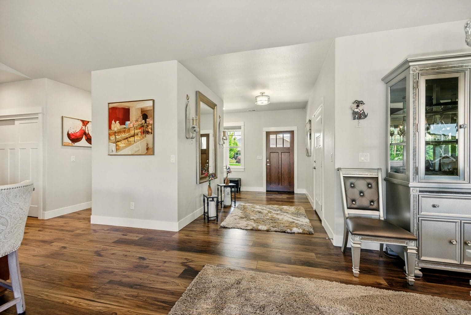 Photo of 4833 Hathaway 5 of 40