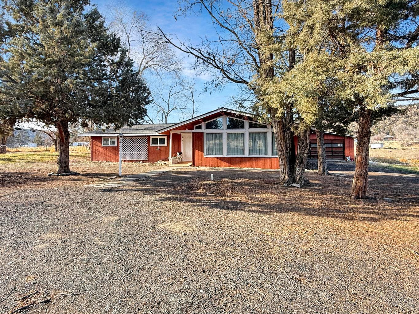 643 Coles, Prineville, 97754