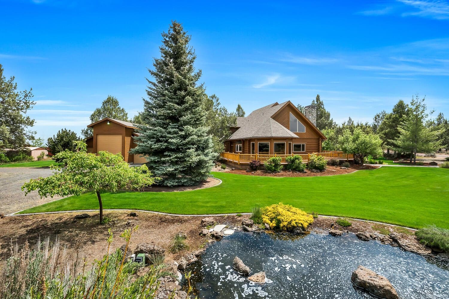 Photo of 18070 Cascade Estates 2 of 55