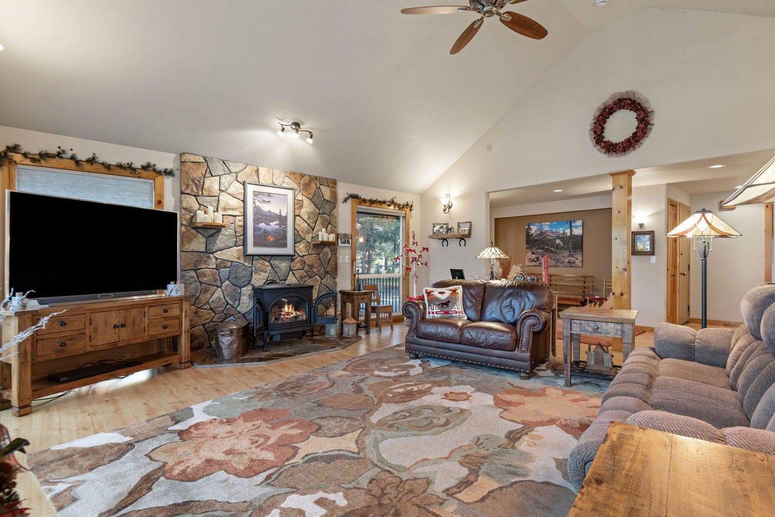 Photo of 69219 Yellow Daisy Lane 9 of 47