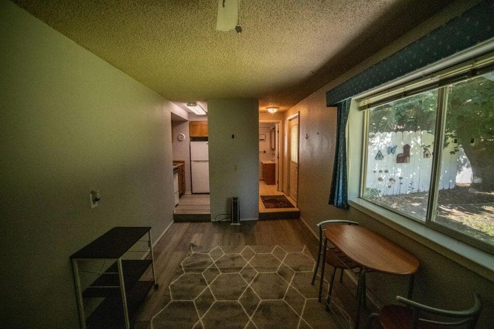 Photo of 156 NE Spruce Lane 23 of 36