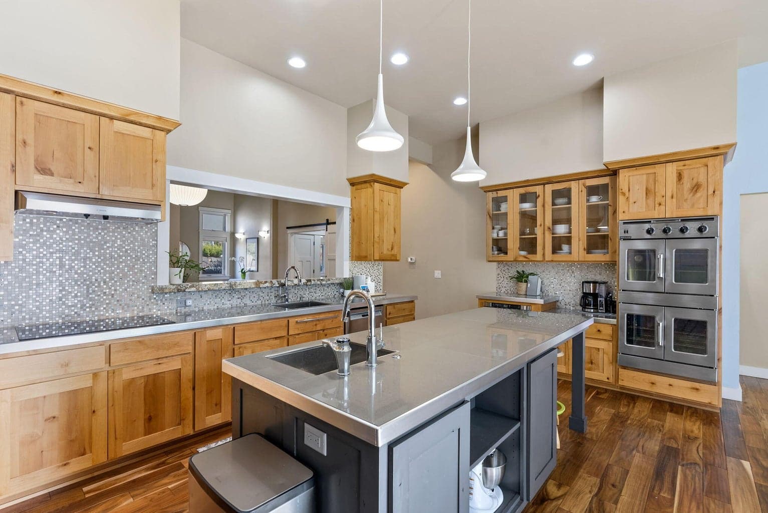 Photo of 2170 NW Lolo Drive 14 of 51