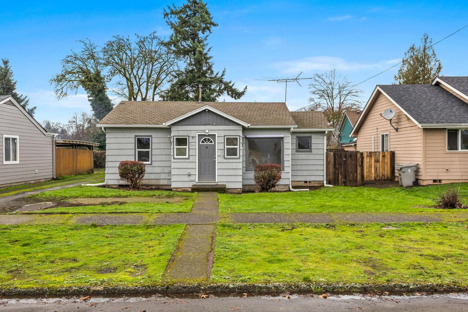1141 Lewis, Dallas, 97338