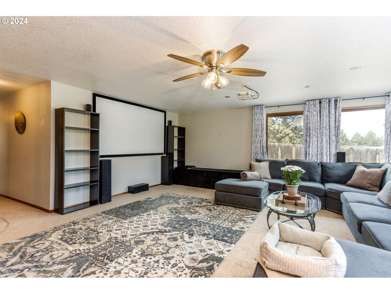 Photo of 13535 Cinder 5 of 38